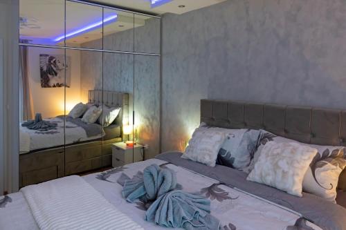 ENNA - new and cosy with private PARKING