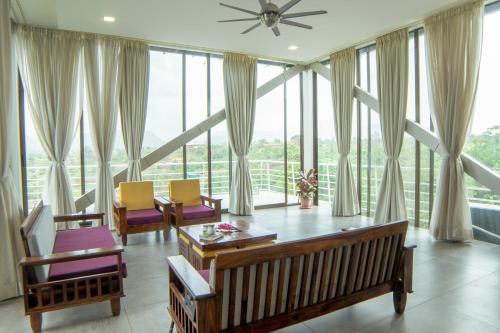 Grape County Eco Resorts in Khambale