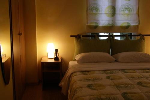 Room honeybee in a neoclassical house