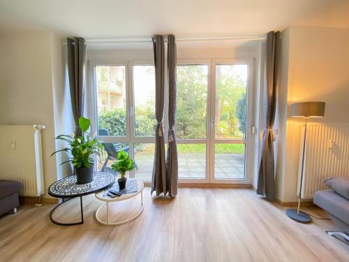 Wohlfühl-Apartment mit kostenfreier Tiefgarage, WiFi & Terrasse, Leipzig (Foto 9)