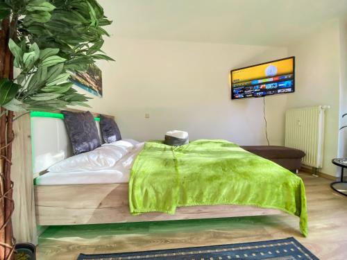 Wohlfühl-Apartment mit kostenfreier Tiefgarage, WiFi & Terrasse, Leipzig (Foto 3)