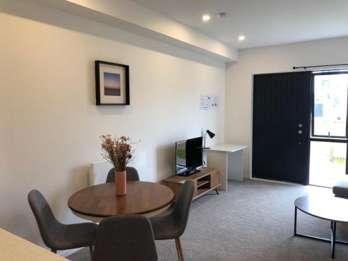 Cozy Brand New Townhouse 35, Окленд (фото 6)