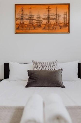 Scandi at Stieglitz Sleeps 6 Modern & Stylish