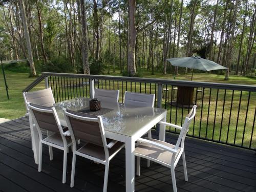 Bronte Lodge, Wine Country Stay Hunter Valley with Games Room, Close to Town