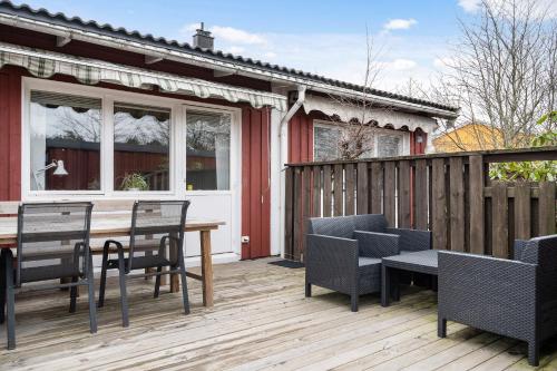 Sparkling modern house in Kista - close to city, Stockholm (photo 2)