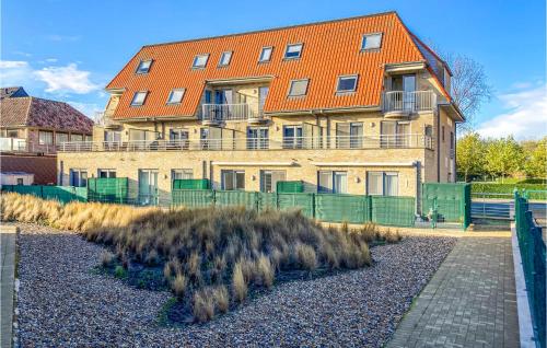 Nice Apartment In Bredene With Wifi And 2 Bedrooms