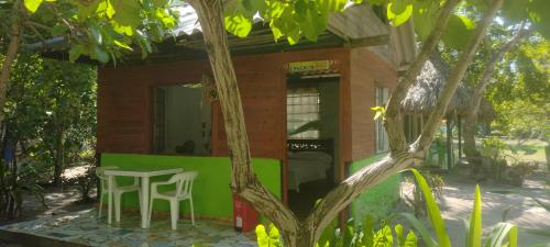 Eco Hostal Los Cocos