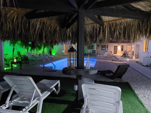 Tu Casita en Aruba in นอร์ด