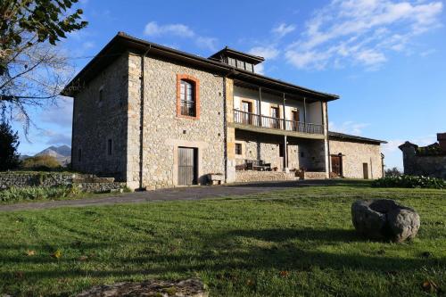 Exterior view, Finca el Palacio in Pilona