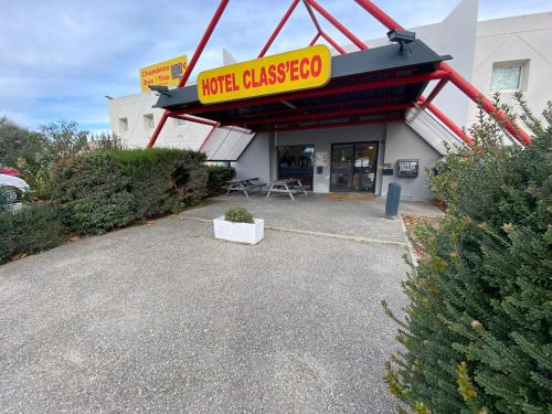 Hotel Class'Eco Carcassonne - image 12