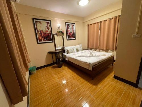 ห้องสุพีเรียร์เตียงใหญ่ (Superior Double Room)