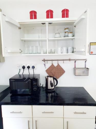 Facilities, Home From Home in Nugegoda Area