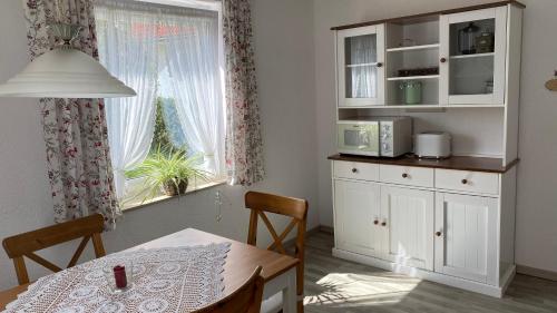 Konyha, Ferienwohnung Schmid in Lautrach