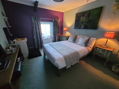 Farmhouse B&B Family stay or Romantic break, on our smallholding close to Narberth 4