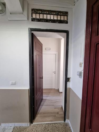 Eingang, Pellicano44 in Reggio Calabria