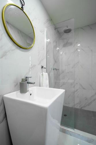 AmazINN Places Casco Viejo Pool and Rooftop XIII - image 2