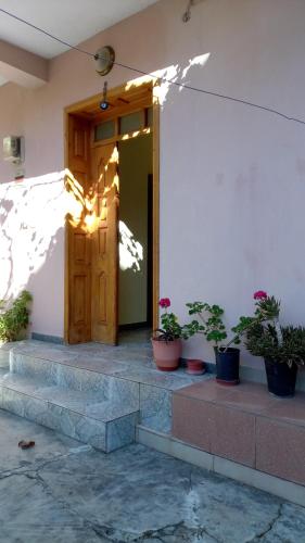 Sonce - Tirana, Tirana (Foto 3)