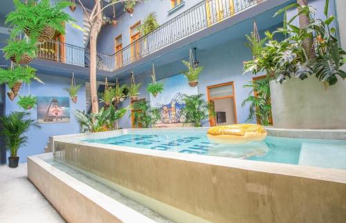 Piscina, AmazINN Places Boutique Casa Arias in Panama