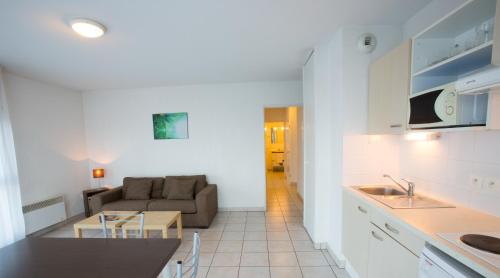 ห้องครัว, ออลล์ สวีทส์ อพาร์ต โฮเทล บอร์กโดซ์ - เมอริญัก แอร์พอร์ต (All Suites Appart Hôtel Bordeaux - Mérignac Aéroport) in เมริญัก