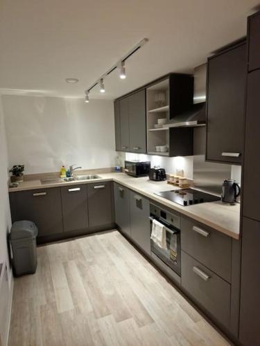 Modern-New Build Apartment in Birmingham, Birmingham (Foto 9)