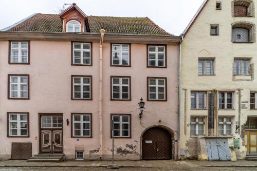 Roofs of the Old Tallinn Guest House, Tallinn (photo 10)