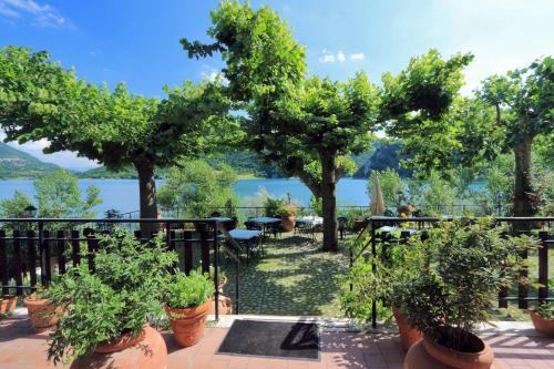 Hotel Turano, Castel di Tora bei Cerdomare