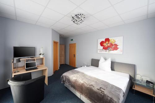 Komm' In Hotel - image 13