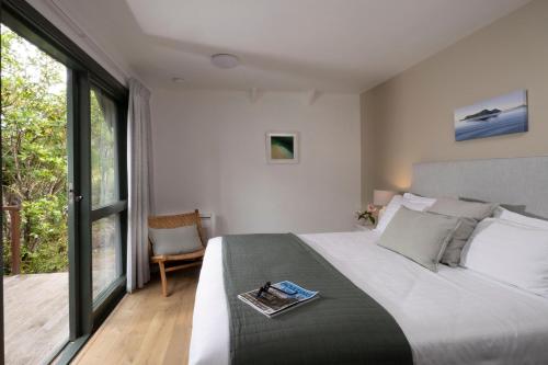 Cream's 'Disraeli Gears' Recorded In Less Than 4 Days: A Look At Legendary Album's Release - 93.3 Australia