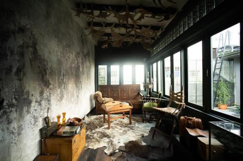 412658833 Baan Tuk Din Hotel