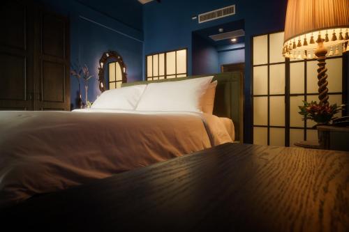 412658922 Baan Tuk Din Hotel