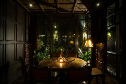 412660102 Baan Tuk Din Hotel