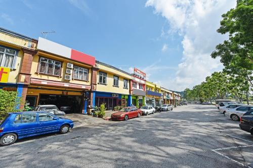 . OYO 89656 Melati Hotel Nilai