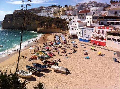 Plaj, Vila Nova- by Portugalferias in Carvoeiro Kent Merkezi