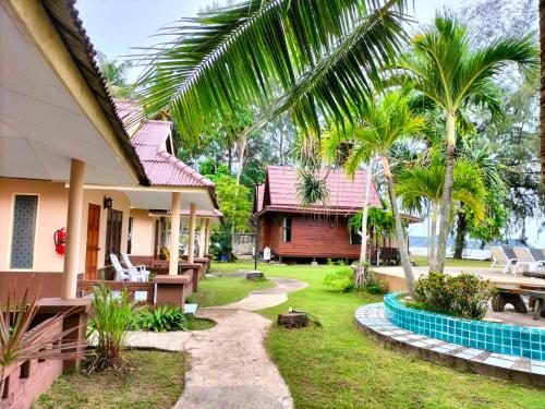 Salatan Resort - image 5