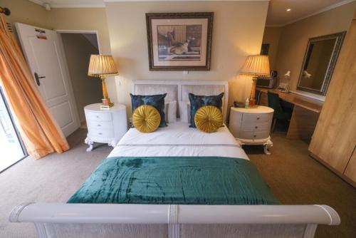 Casabella Guesthouse – East London, IA