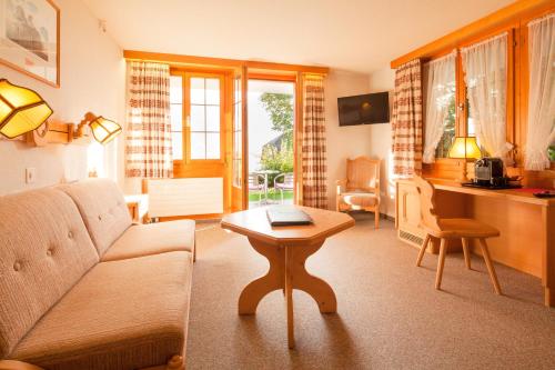 room detail thumbnail 0