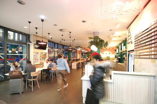 MEININGER Hotel Berlin Hauptbahnhof - image 9
