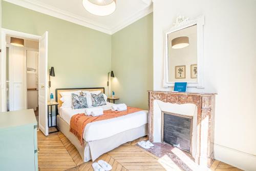 One-Bedroom Apartment image 10