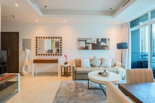 HiGuests - Spacious 1BR in Dubai Marina With Amazing Views, Dubaj (fotografie 8)