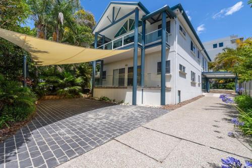 Street Oasis at Nelson Bay