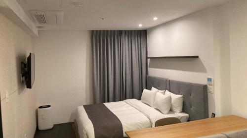 Hotel Noblestay Room Type - Premium Double Room
