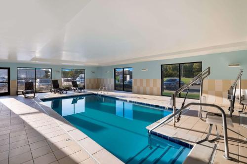 Comfort Suites Suffolk – Chesapeake - image 6