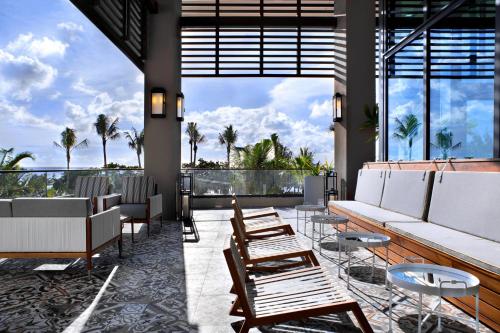 Kimpton Seafire Resort + Spa, an IHG Hotel