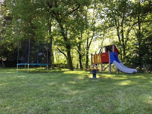 Kert, Maison d'hoursentut in Campan