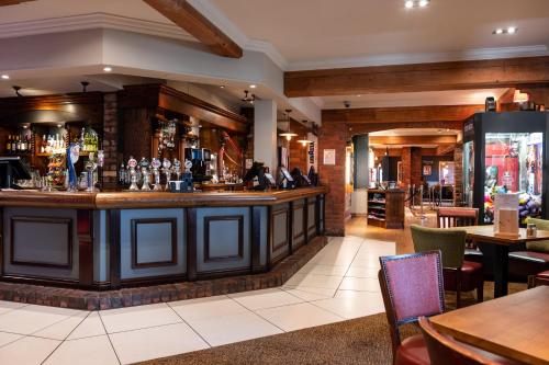 Toby Carvery Strathclyde, M74 J6 by Innkeeper's Collection