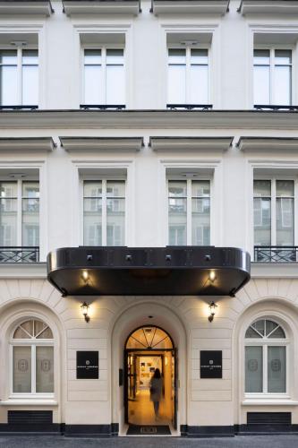 Entrance, Hotel Duminy Vendome in 1st - Louvre - Chatelet