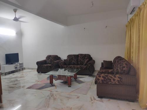 DOUBLE STOREY LANDED Kajang Semenyih Bee 3 Homestay