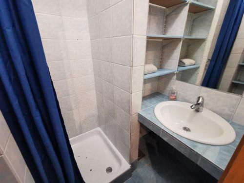 Apartment for four with free parking, Lublana (zdjęcie 6)