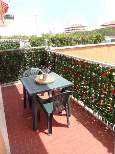  Great studio close to the sea with lovely balcony in Caorle
