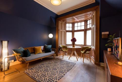 JOIVY Contemporary Cottage with Free Parking, Edimburgo